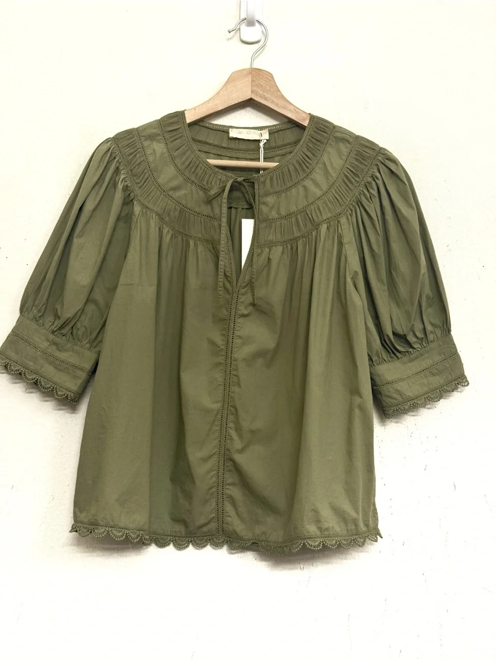 NWT Ulla Johnson Dylan Pintuck Peasant Blouse in Olive Green Size 4